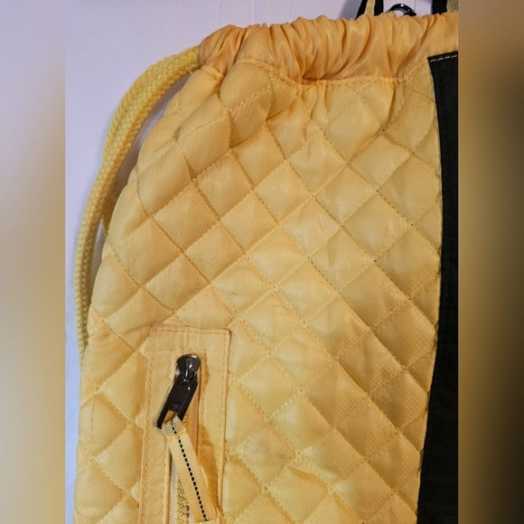 Oliver Thomas Tennis Backpack Drawstring Bag Cinch Yellow - Picture 6 of 15